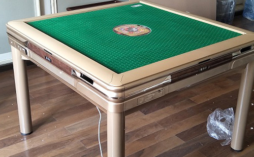 棋牌室玛沁玛沁麻将机实拍展示